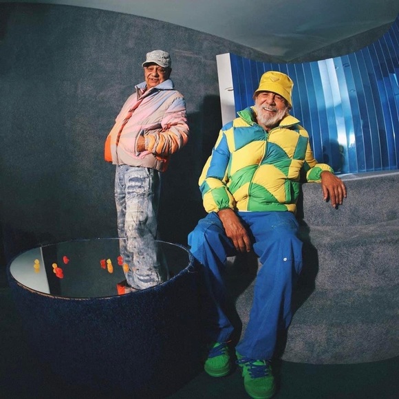 Meet your Posher, Kevin - Picture 1 of 1